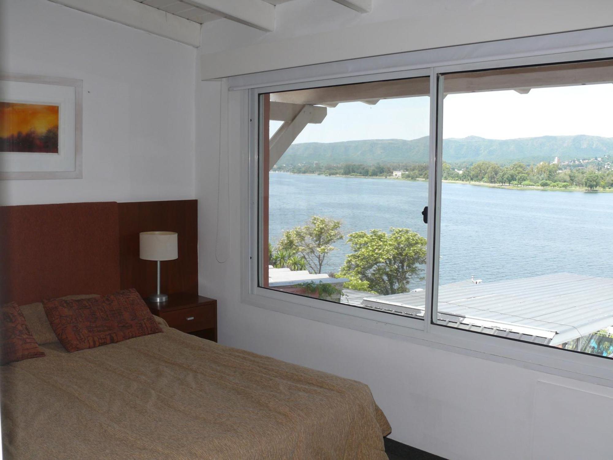 Lake Buenavista Apart Hotel & Suites Villa Carlos Paz Ngoại thất bức ảnh