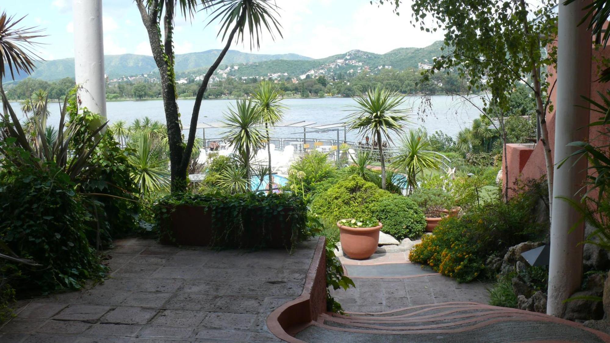 Lake Buenavista Apart Hotel & Suites Villa Carlos Paz Ngoại thất bức ảnh